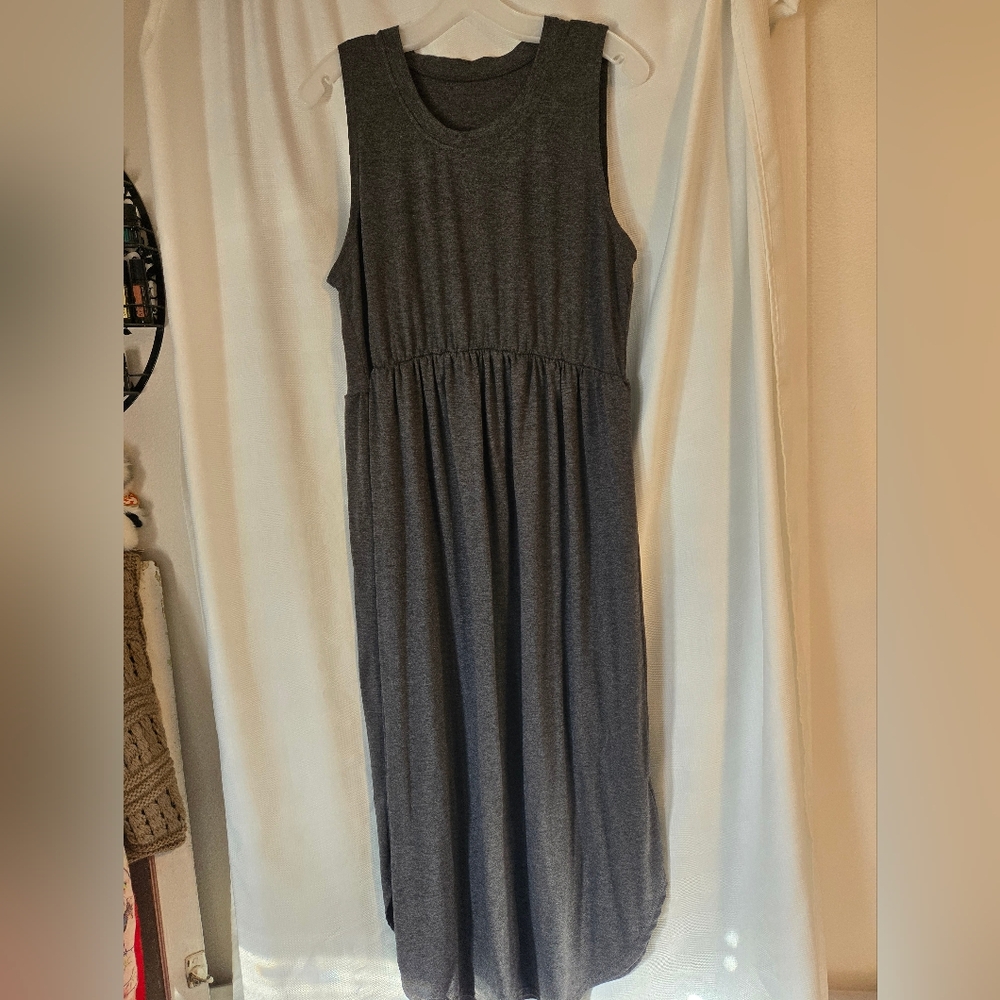 SHEIN Charcoal Sleeveless Maternity Midi Dress